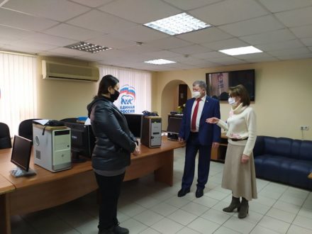 Фото: В Тольятти сто сорок семей нуждаются в компьютерах для дистанционного обучения — Портал «НеСлухи.рф» (nesluhi.info) В Тольятти сто сорок семей нуждаются в компьютерах для дистанционного обучения — Портал «НеСлухи.рф» (nesluhi.info)