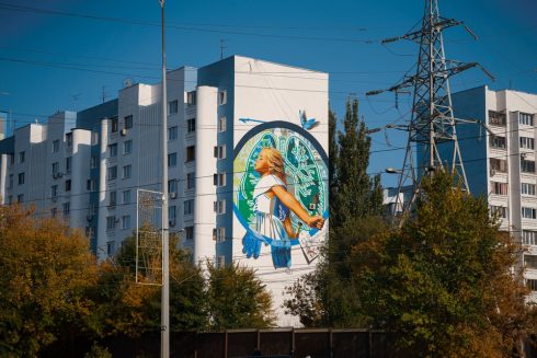 Фото: Самарские муралы на Ново-Садовой признаны лучшими в ПФО — Портал «НеСлухи.рф» (nesluhi.info) Самарские муралы на Ново-Садовой признаны лучшими в ПФО — Портал «НеСлухи.рф» (nesluhi.info)
