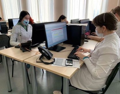 Фото: Почти 800 студентов медицинских колледжей губернии пришли на помощь медработникам региона — Портал «НеСлухи.рф» (nesluhi.info) Почти 800 студентов медицинских колледжей губернии пришли на помощь медработникам региона — Портал «НеСлухи.рф» (nesluhi.info)