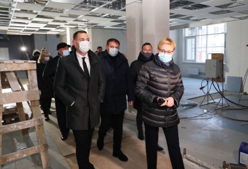 Глава Самары проверила строительство новой школы на Пятой просеке — Портал «НеСлухи.рф» (nesluhi.info)