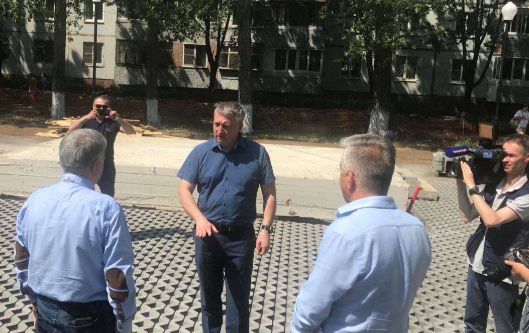 В 14 квартале Тольятти продолжается активное благоустройство сквера — Портал «НеСлухи.рф» (nesluhi.info)