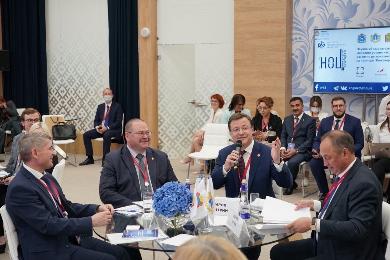 Фото: Дмитрий Азаров: «По всем направлениям, где партия берется за дело, мы всегда достигаем результата» — Портал «НеСлухи.рф» (nesluhi.info) Дмитрий Азаров: «По всем направлениям, где партия берется за дело, мы всегда достигаем результата» — Портал «НеСлухи.рф» (nesluhi.info)