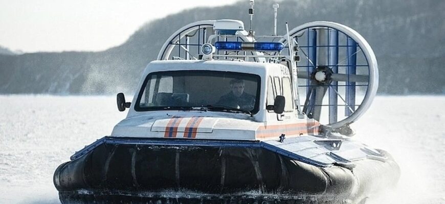 В Самаре шесть человек пропали после крушения судна на воздушной подушке 