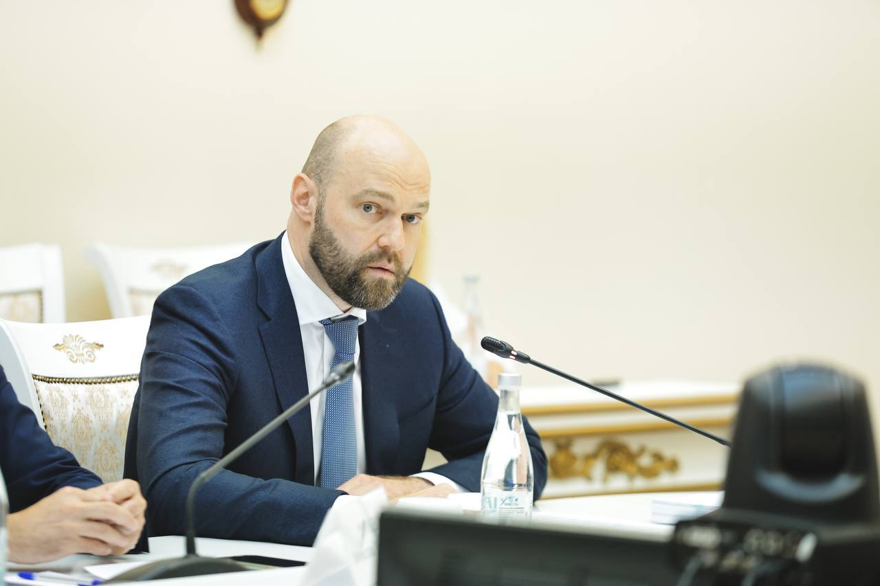 Фото: Вячеслав Федорищев представил новых участников команды развития региона — Портал «НеСлухи.рф» (nesluhi.info) Вячеслав Федорищев представил новых участников команды развития региона — Портал «НеСлухи.рф» (nesluhi.info)