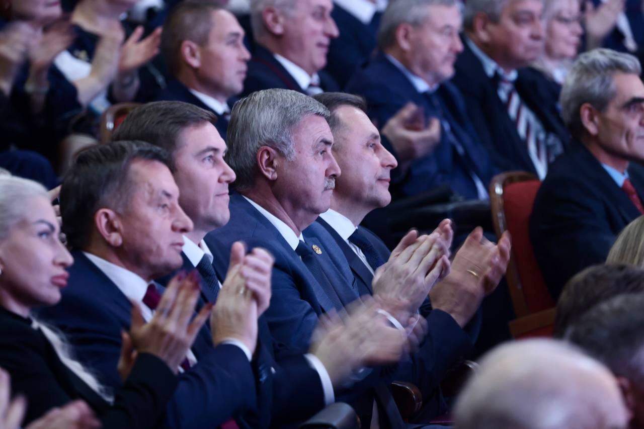 Вячеслав Федорищев поздравил коллектив Куйбышевской железной дороги с 150-летием — Портал «НеСлухи.рф» (nesluhi.info)