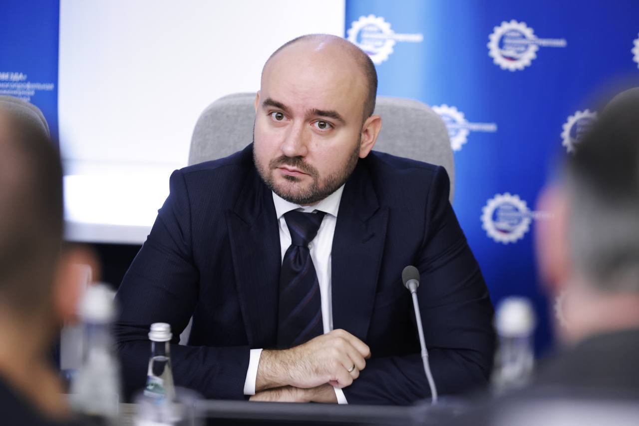 Фото: Вячеслав Федорищев принял участие в заседании организационного комитета многопрофильной инженерной олимпиады «Звезда» — Портал «НеСлухи.рф» (nesluhi.info) Вячеслав Федорищев принял участие в заседании организационного комитета многопрофильной инженерной олимпиады «Звезда» — Портал «НеСлухи.рф» (nesluhi.info)