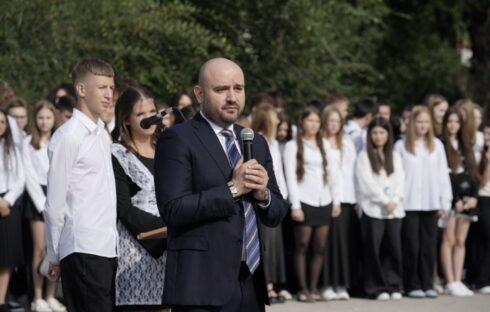 Самарскую школу №110 отремонтируют по решению губернатора Вячеслава Федорищева — Портал «НеСлухи.рф» (nesluhi.info)