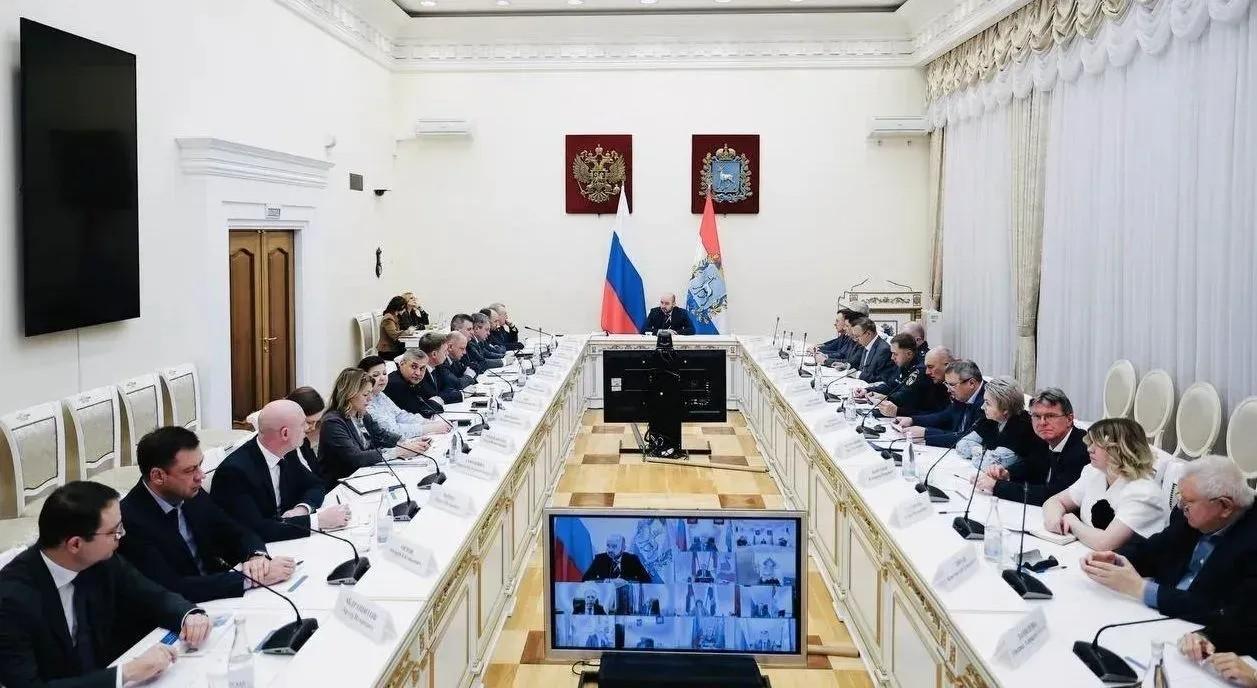 Фото: Вячеслав Федорищев поручил ужесточить работу с недобросовестными УК Самарской области — Портал «НеСлухи.рф» (nesluhi.info) Вячеслав Федорищев поручил ужесточить работу с недобросовестными УК Самарской области — Портал «НеСлухи.рф» (nesluhi.info)