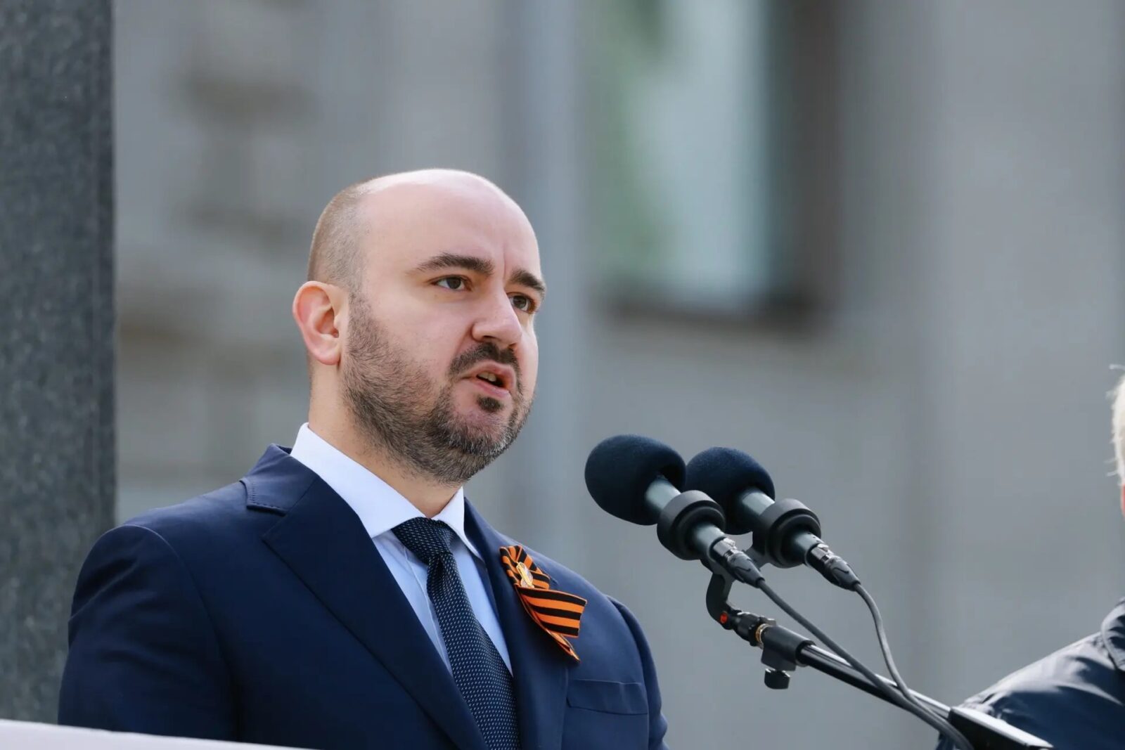 Фото: Вячеслав Федорищев поприветствовал ветеранов и участников СВО на Параде Победы — Портал «НеСлухи.рф» (nesluhi.info) Вячеслав Федорищев поприветствовал ветеранов и участников СВО на Параде Победы — Портал «НеСлухи.рф» (nesluhi.info)